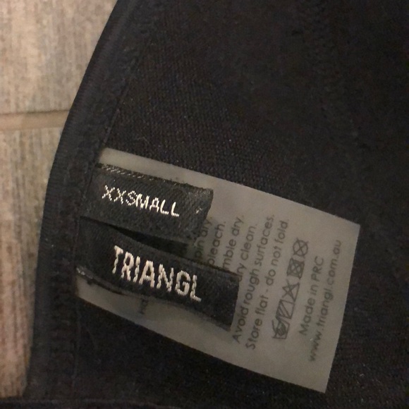 Triangl top and bottom - Picture 4 of 4